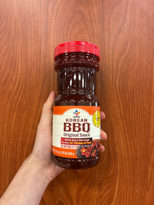 CJ Korean BBQ Sauce for Chicken and Pork Spicy, 840g
