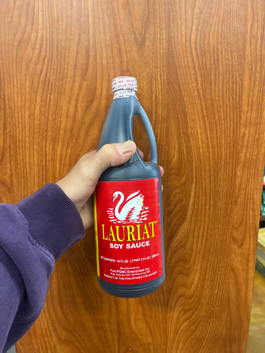 Silver Swan Lauriat Soy Sauce, 34oz