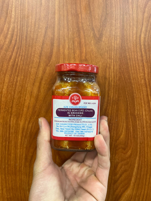 Szechuan Beancurd Sauce Chili, 10oz