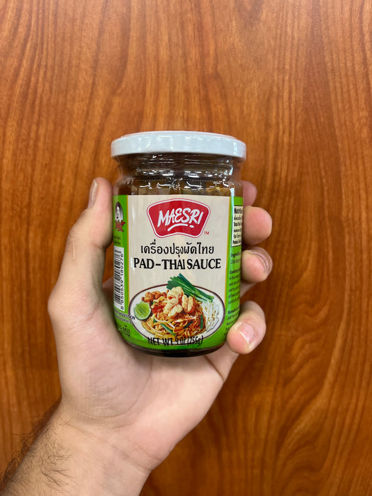 Maesri Pad-Thai Stir Fry Sauce, 9oz