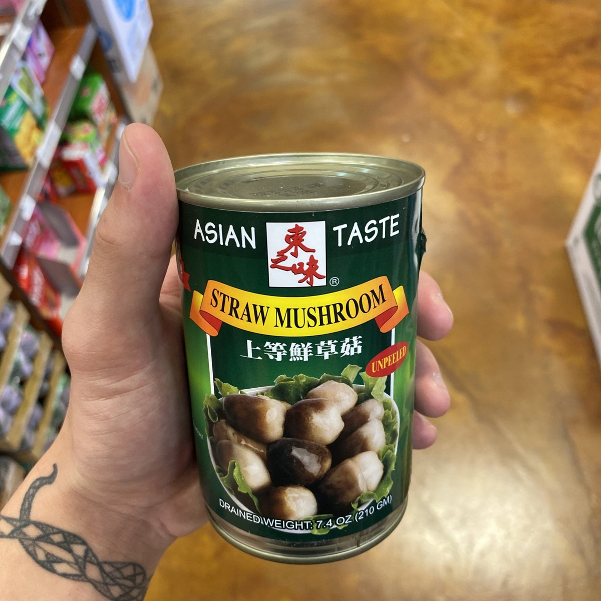 https://www.eastsideasianmarket.com/cdn/shop/products/asian-taste-straw-mushroom-unpeeled-162105_1200x1200_crop_center.jpg?v=1586915831