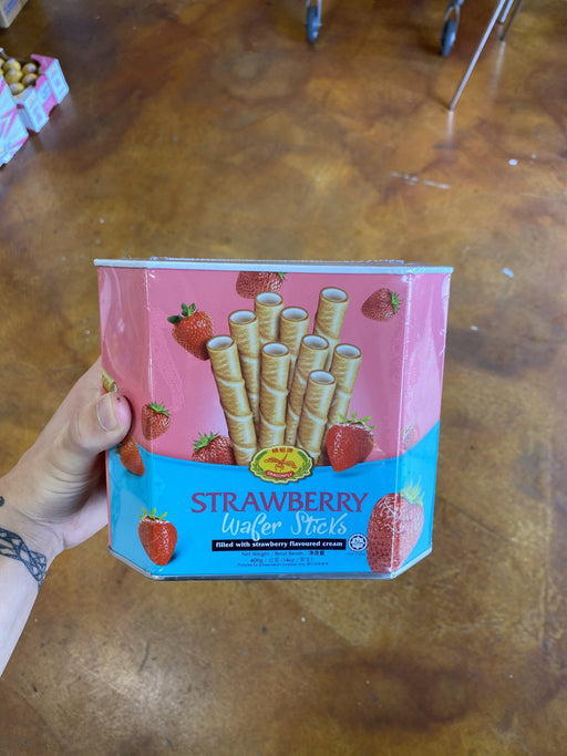 Dragonfly Strawberry Wafer Sticks - Eastside Asian Market