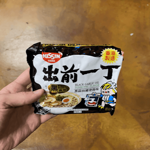 Nissin Tonkatsu Black Garlic, 100g - Eastside Asian Market